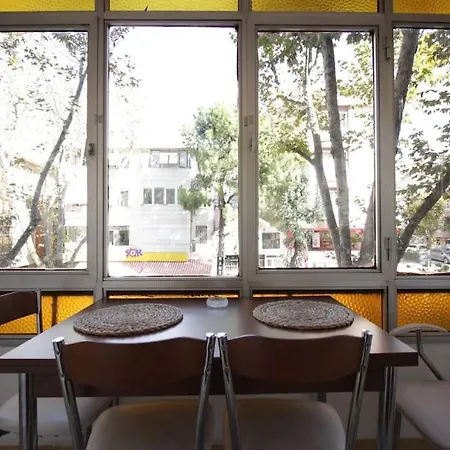 Bright Cozy Stacked Ideally Located N Kadikoy 이스탄불