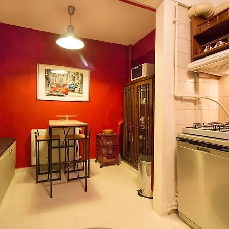 Bright Cozy Stacked Ideally Located N Kadikoy